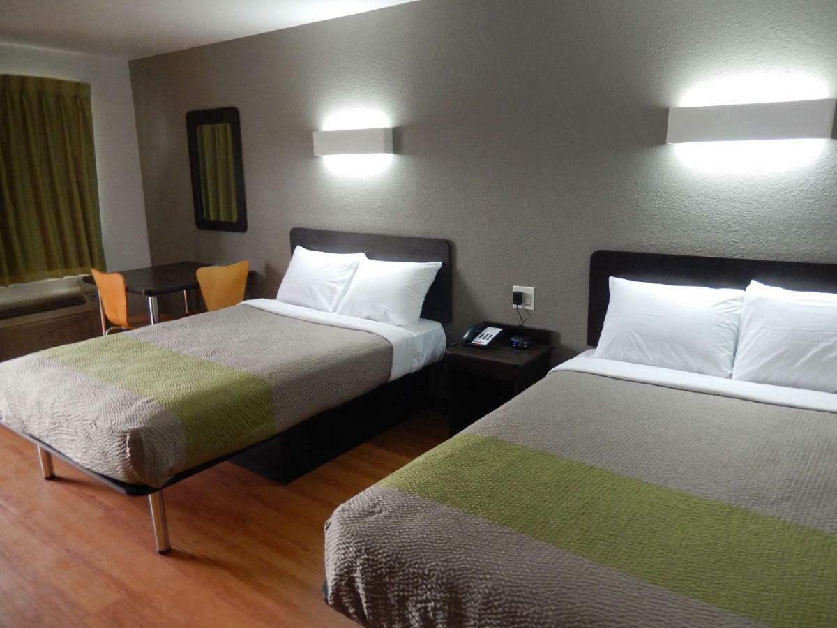 Hotel 6-houston, Tx - Intercontinental Airport South